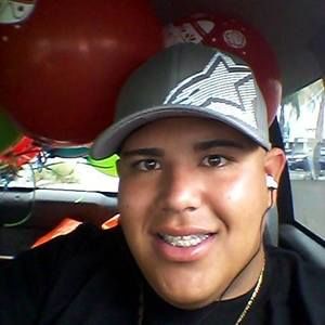 Meet your Posher, Andres